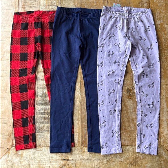 New Girls large bottoms bundle size 7/8 yr - Picture 5 of 9